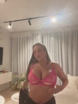 Alannasworldx Onlyfans leaked – show erotic body