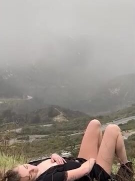 Madi Ruve onlyfans leaked – Pussy fingering outdoor