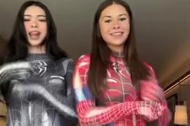 sophie rain-aishah sofey Leaked Onlyfans Video Lessbian sex Spider woman