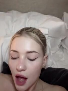 Fabienne.0805 Nude Dildo Play OnlyFans Video Onlyfans